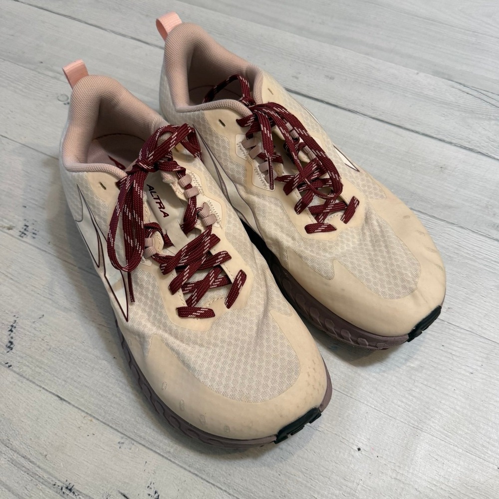 ALTRA Women Outroad Trail‎ Running Shoes, White/Pink women's 9.5